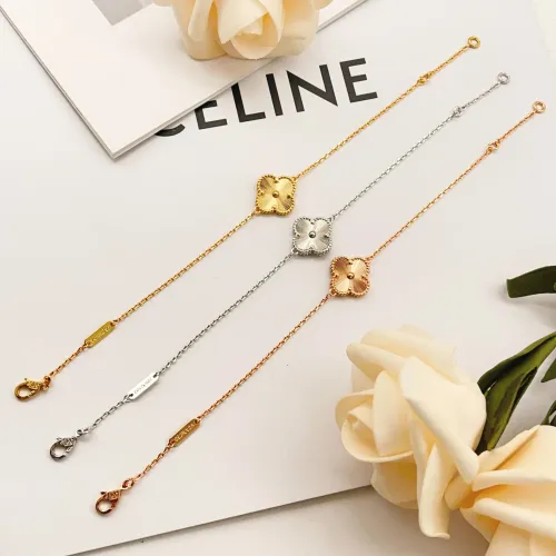 Cheap Van Cleef &amp; Arpels Bracelets For Women #1406654 Replica Wholesale [$25.00 USD] [ITEM#1406654] on Replica Van Cleef &amp; Arpels Bracelets