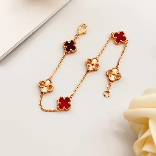 Van Cleef & Arpels Bracelets For Women #1406656