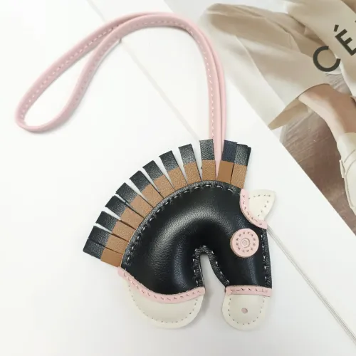 Cheap Hermes Key Holder And Bag Buckle #1406785 Replica Wholesale [$45.00 USD] [ITEM#1406785] on Replica Hermes Key Holder And Bag Buckle