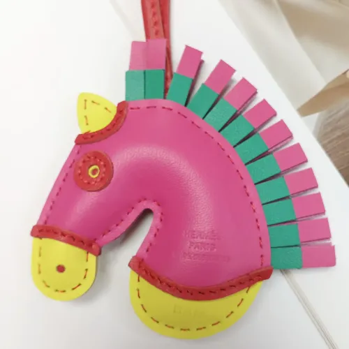 Cheap Hermes Key Holder And Bag Buckle #1406788 Replica Wholesale [$45.00 USD] [ITEM#1406788] on Replica Hermes Key Holder And Bag Buckle