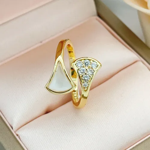 Cheap Bvlgari Rings In Gold For Women #1406798 Replica Wholesale [$25.00 USD] [ITEM#1406798] on Replica Bvlgari Rings