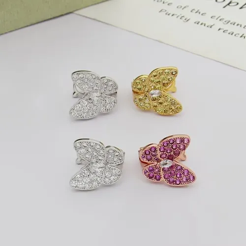 Cheap Van Cleef &amp; Arpels Earrings For Women #1406830 Replica Wholesale [$29.00 USD] [ITEM#1406830] on Replica Van Cleef &amp; Arpels Earrings