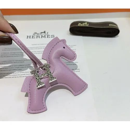 Cheap Hermes Key Holder And Bag Buckle #1406926 Replica Wholesale [$39.00 USD] [ITEM#1406926] on Replica Hermes Key Holder And Bag Buckle