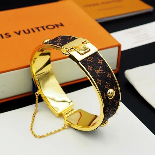 Cheap Louis Vuitton LV Bracelets #1407071 Replica Wholesale [$32.00 USD] [ITEM#1407071] on Replica Louis Vuitton LV Bracelets