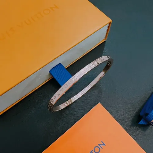 Cheap Louis Vuitton LV Bracelets #1407076 Replica Wholesale [$36.00 USD] [ITEM#1407076] on Replica Louis Vuitton LV Bracelets