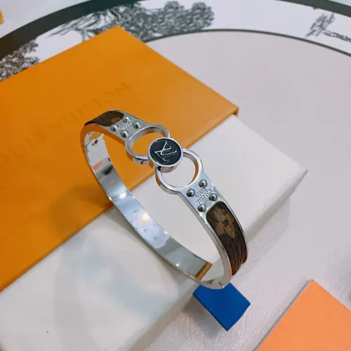 Cheap Louis Vuitton LV Bracelets #1407081 Replica Wholesale [$36.00 USD] [ITEM#1407081] on Replica Louis Vuitton LV Bracelets
