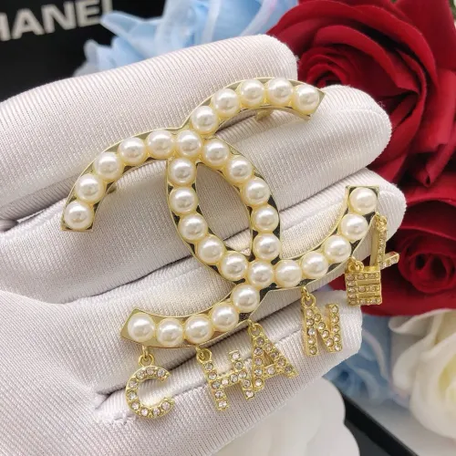 Cheap Chanel Brooches For Women #1407261 Replica Wholesale [$29.00 USD] [ITEM#1407261] on Replica Chanel Brooches
