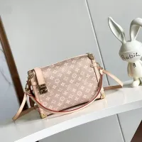 Cheap Louis Vuitton AAA Quality Messenger Bags #1393199 Replica Wholesale [$225.00 USD] [ITEM#1393199] on Replica Louis Vuitton AAA Quality Messenger Bags