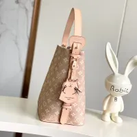 Cheap Louis Vuitton AAA Quality Handbags For Women #1393228 Replica Wholesale [$200.00 USD] [ITEM#1393228] on Replica Louis Vuitton AAA Quality Handbags