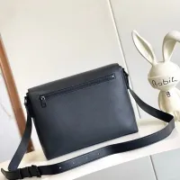 Cheap Louis Vuitton AAA Man Messenger Bags #1393230 Replica Wholesale [$175.00 USD] [ITEM#1393230] on Replica Louis Vuitton AAA Man Messenger Bags