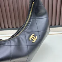 Cheap Chanel AAA Quality Shoulder Bags For Women #1393569 Replica Wholesale [$92.00 USD] [ITEM#1393569] on Replica Chanel AAA Quality Shoulder Bags