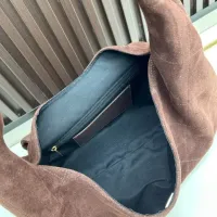 Cheap Chanel AAA Quality Shoulder Bags For Women #1393574 Replica Wholesale [$102.00 USD] [ITEM#1393574] on Replica Chanel AAA Quality Shoulder Bags