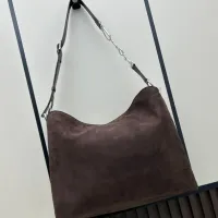 Cheap Christian Dior AAA Quality Shoulder Bags For Women #1393588 Replica Wholesale [$112.00 USD] [ITEM#1393588] on Replica Christian Dior AAA Quality Shoulder Bags
