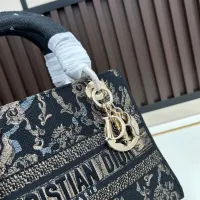 Cheap Christian Dior AAA Quality Handbags For Women #1393617 Replica Wholesale [$112.00 USD] [ITEM#1393617] on Replica Christian Dior AAA Quality Handbags