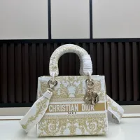 Cheap Christian Dior AAA Quality Handbags For Women #1393621 Replica Wholesale [$112.00 USD] [ITEM#1393621] on Replica Christian Dior AAA Quality Handbags