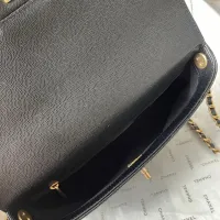 Cheap Chanel AAA Quality Messenger Bags For Women #1393640 Replica Wholesale [$115.00 USD] [ITEM#1393640] on Replica Chanel AAA Quality Messenger Bags