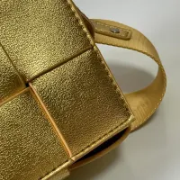 Cheap Bottega Veneta BV AAA Quality Messenger Bags For Women #1393642 Replica Wholesale [$102.00 USD] [ITEM#1393642] on Replica Bottega Veneta BV AAA Quality Messenger Bags