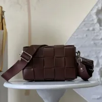 Cheap Bottega Veneta BV AAA Quality Messenger Bags For Women #1393643 Replica Wholesale [$102.00 USD] [ITEM#1393643] on Replica Bottega Veneta BV AAA Quality Messenger Bags