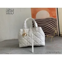 Cheap Christian Dior AAA Quality Handbags For Women #1393721 Replica Wholesale [$100.00 USD] [ITEM#1393721] on Replica Christian Dior AAA Quality Handbags