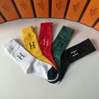 Cheap Hermes Socks #1396444 Replica Wholesale [$29.00 USD] [ITEM#1396444] on Replica Hermes Socks