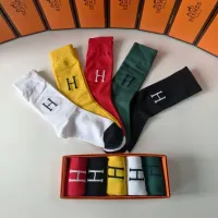 Cheap Hermes Socks #1396444 Replica Wholesale [$29.00 USD] [ITEM#1396444] on Replica Hermes Socks