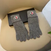 Cheap Moncler Gloves #1396681 Replica Wholesale [$38.00 USD] [ITEM#1396681] on Replica Moncler Gloves