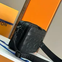 Cheap Louis Vuitton AAA Man Messenger Bags #1397369 Replica Wholesale [$160.00 USD] [ITEM#1397369] on Replica Louis Vuitton AAA Man Messenger Bags