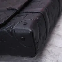 Cheap Louis Vuitton AAA Man Messenger Bags #1397416 Replica Wholesale [$182.00 USD] [ITEM#1397416] on Replica Louis Vuitton AAA Man Messenger Bags