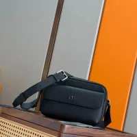 Cheap Christian Dior AAA Man Messenger Bags #1397521 Replica Wholesale [$160.00 USD] [ITEM#1397521] on Replica Christian Dior AAA Man Messenger Bags