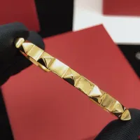 Cheap Valentino Bracelets #1397674 Replica Wholesale [$27.00 USD] [ITEM#1397674] on Replica Valentino Bracelets