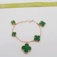 Cheap Van Cleef &amp; Arpels Bracelets For Women #1397717 Replica Wholesale [$32.00 USD] [ITEM#1397717] on Replica Van Cleef &amp; Arpels Bracelets