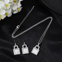 Cheap Louis Vuitton LV Jewelry Set For Women #1397982 Replica Wholesale [$40.00 USD] [ITEM#1397982] on Replica Louis Vuitton LV Jewelry Set