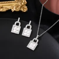 Cheap Louis Vuitton LV Jewelry Set For Women #1397982 Replica Wholesale [$40.00 USD] [ITEM#1397982] on Replica Louis Vuitton LV Jewelry Set