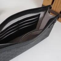 Cheap Gucci AAA Man Pouches #1398053 Replica Wholesale [$96.00 USD] [ITEM#1398053] on Replica Gucci AAA Man Wallets