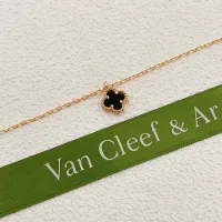 Cheap Van Cleef &amp; Arpels Necklaces For Women #1398247 Replica Wholesale [$25.00 USD] [ITEM#1398247] on Replica Van Cleef &amp; Arpels Necklaces