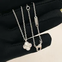 Cheap Van Cleef &amp; Arpels Necklaces For Women #1398300 Replica Wholesale [$27.00 USD] [ITEM#1398300] on Replica Van Cleef &amp; Arpels Necklaces