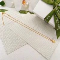 Cheap Van Cleef &amp; Arpels Necklaces For Women #1398307 Replica Wholesale [$27.00 USD] [ITEM#1398307] on Replica Van Cleef &amp; Arpels Necklaces