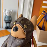 Cheap Louis Vuitton AAA Quality Messenger Bags For Women #1398451 Replica Wholesale [$112.00 USD] [ITEM#1398451] on Replica Louis Vuitton AAA Quality Messenger Bags