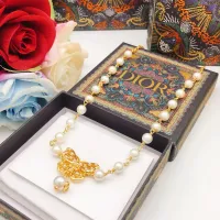 Cheap Christian Dior Necklaces For Women #1398554 Replica Wholesale [$27.00 USD] [ITEM#1398554] on Replica Christian Dior Necklaces