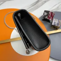 Cheap Yves Saint Laurent YSL AAA Quality Messenger Bags For Women #1398680 Replica Wholesale [$162.00 USD] [ITEM#1398680] on Replica Yves Saint Laurent YSL AAA Quality Messenger Bags