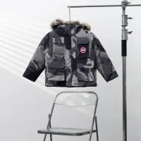 Cheap Canada Goose Down Feather Coat Long Sleeved For Kids #1398863 Replica Wholesale [$132.00 USD] [ITEM#1398863] on Replica Canada Goose Down Feather Coat