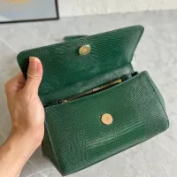 Cheap Dolce &amp; Gabbana AAA Quality Handbags For Women #1398960 Replica Wholesale [$150.00 USD] [ITEM#1398960] on Replica Dolce &amp; Gabbana AAA Quality Handbags