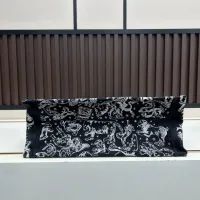 Cheap Christian Dior AAA Quality Handbags For Women #1399118 Replica Wholesale [$96.00 USD] [ITEM#1399118] on Replica Christian Dior AAA Quality Handbags