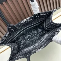 Cheap Christian Dior AAA Quality Handbags For Women #1399118 Replica Wholesale [$96.00 USD] [ITEM#1399118] on Replica Christian Dior AAA Quality Handbags