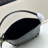 Cheap Givenchy AAA Quality Messenger Bags For Women #1399188 Replica Wholesale [$96.00 USD] [ITEM#1399188] on Replica Givenchy AAA Quality Messenger Bags