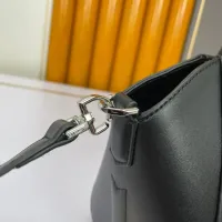 Cheap Givenchy AAA Quality Handbags For Women #1399497 Replica Wholesale [$98.00 USD] [ITEM#1399497] on Replica Givenchy AAA Quality Handbags