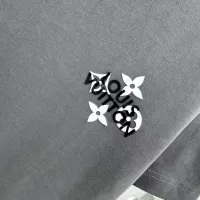 Cheap Louis Vuitton LV T-Shirts Short Sleeved For Unisex #1399879 Replica Wholesale [$40.00 USD] [ITEM#1399879] on Replica Louis Vuitton LV T-Shirts