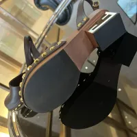 Cheap Fendi Sandal For Women #1400838 Replica Wholesale [$160.00 USD] [ITEM#1400838] on Replica Fendi Sandal