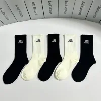Cheap Balenciaga Socks #1401177 Replica Wholesale [$29.00 USD] [ITEM#1401177] on Replica Balenciaga Socks