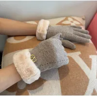 Cheap Valentino Gloves For Women #1401395 Replica Wholesale [$39.00 USD] [ITEM#1401395] on Replica Valentino Gloves